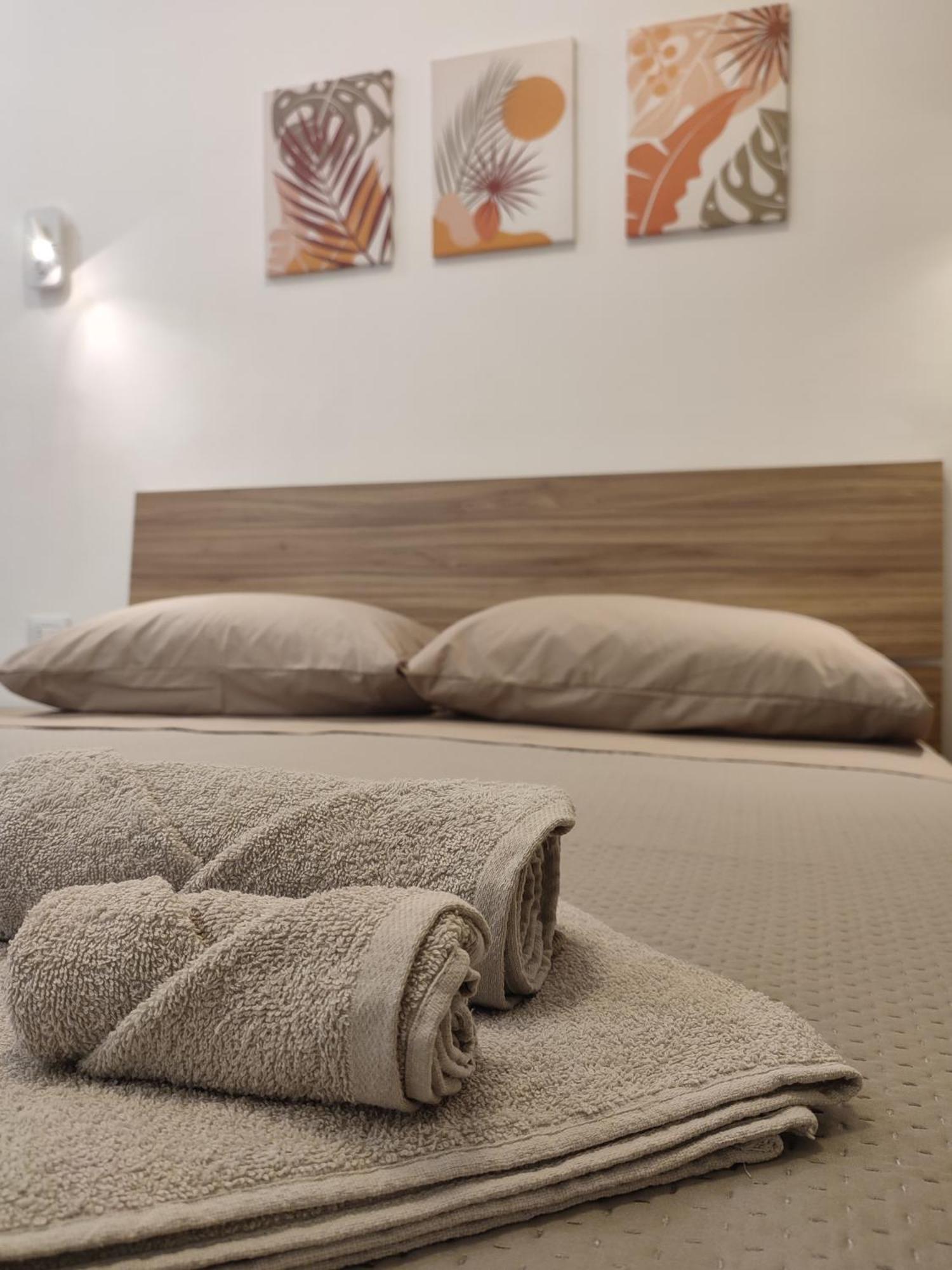 Casa Gina Apartman Szirakúza Kültér fotó